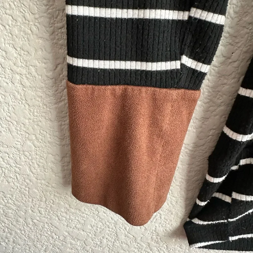 Bellamie Striped Hoodie Tunic Top – Size S